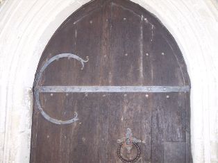 aythorpe church door